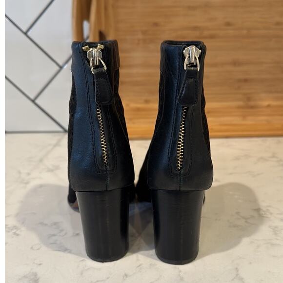 Rebecca Minkoff Bedford Perforated Ankle Boots black size 8 leather bootie - Picture 5 of 9